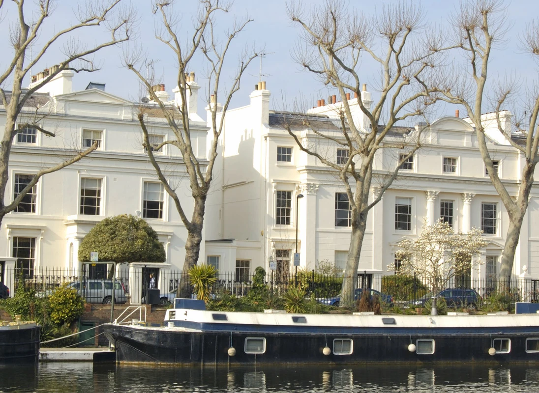 mit der Zeit Oben Sie selbst west london homes Stich entschuldigen Cabrio